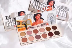 the Balm Ms, Nude York Palette