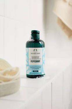 The Body ShopPeppermint Invigorating Shower Gel 250 ml
